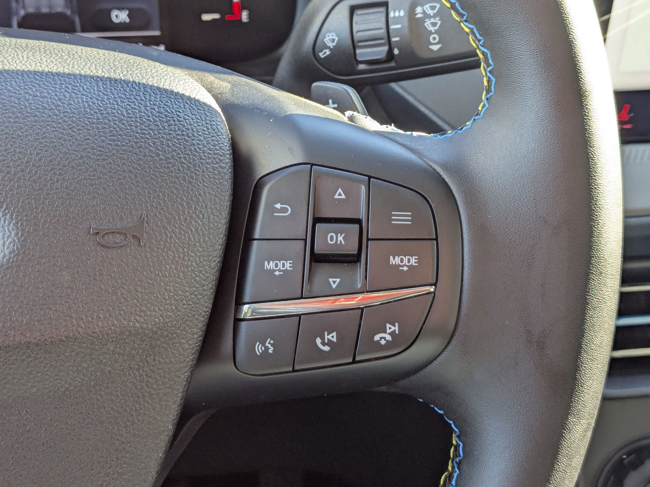 2026 Ford Maverick Lobo High