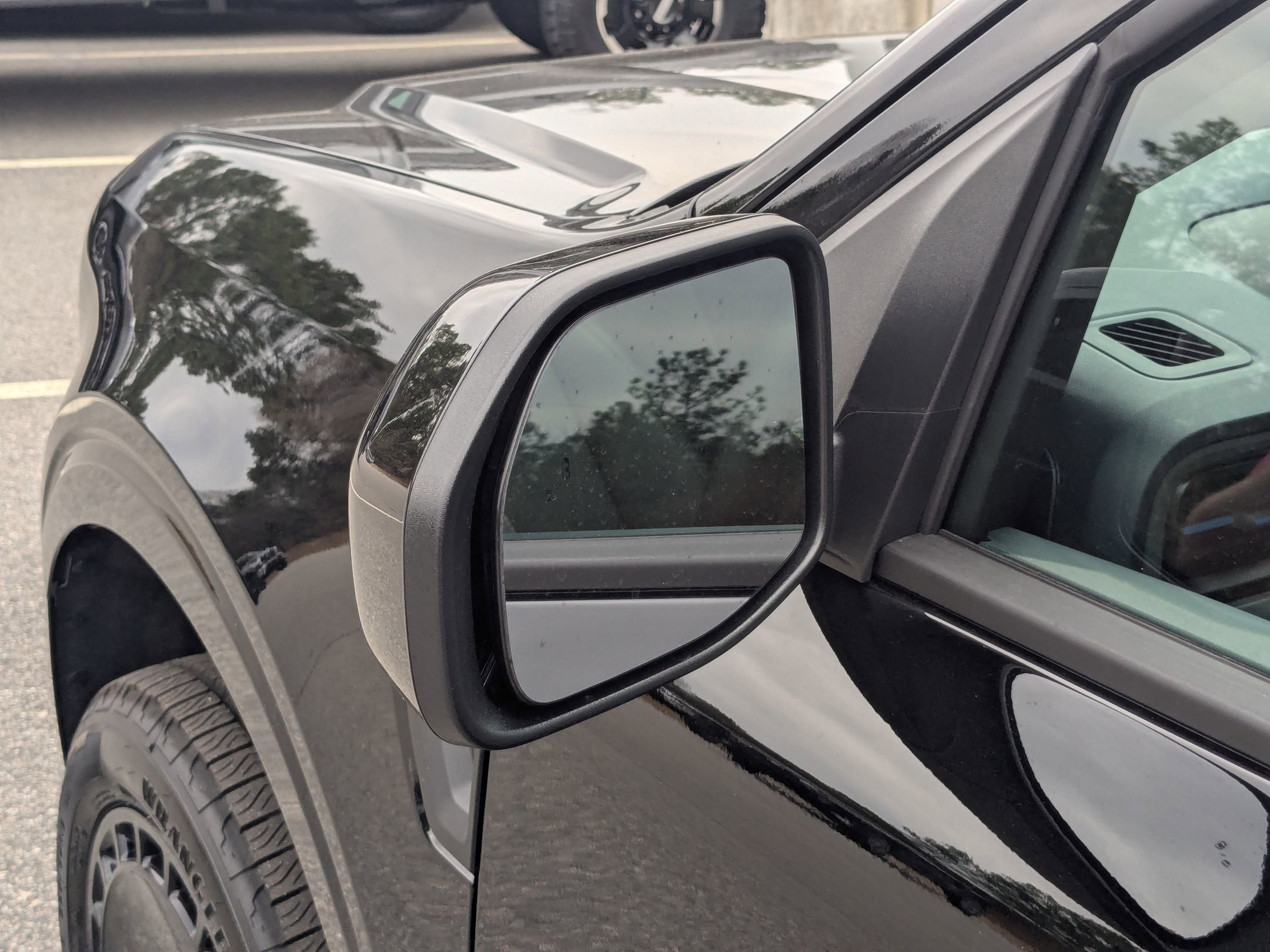 2026 Ford Maverick Lobo Standard