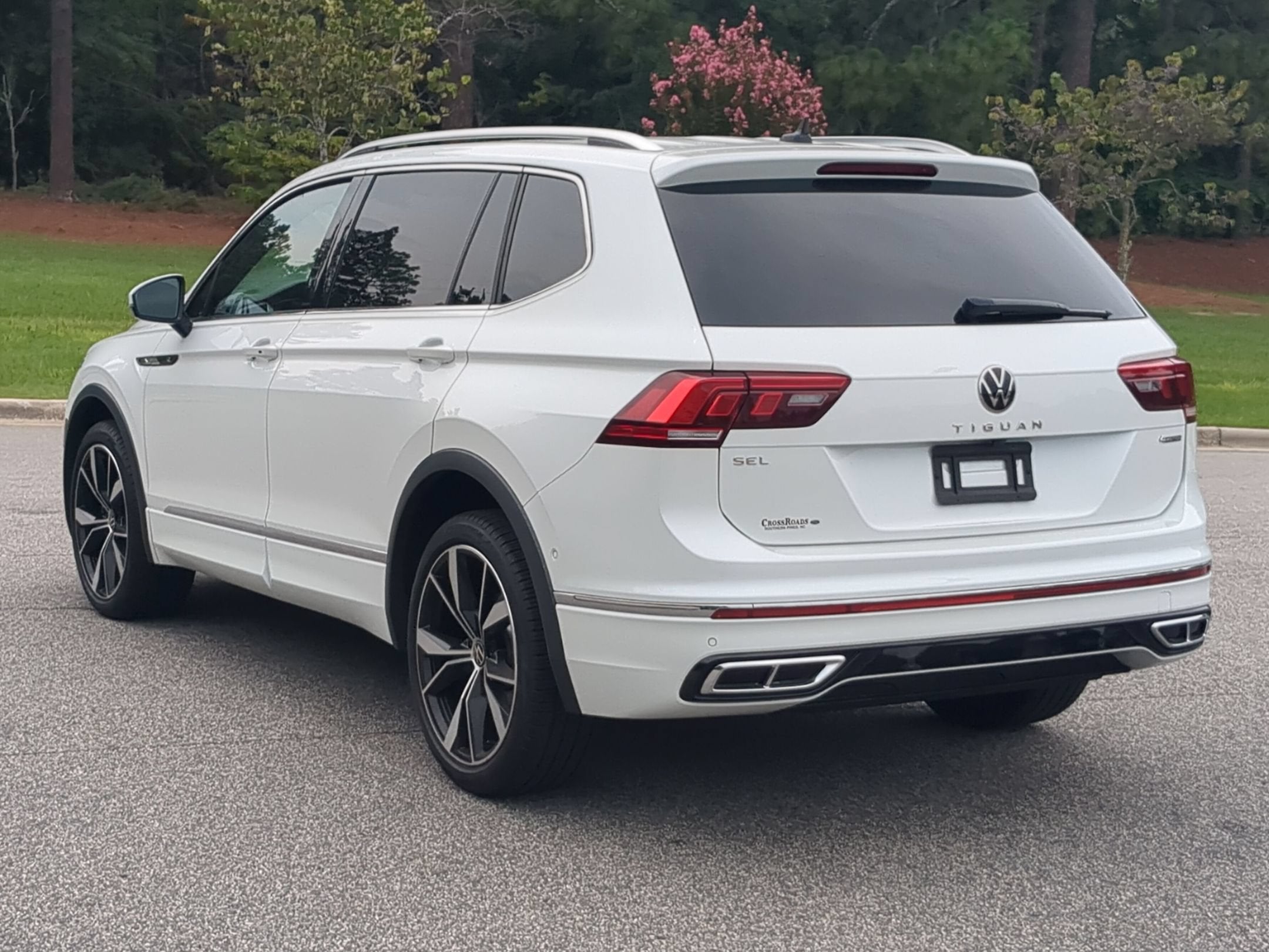2024 Volkswagen Tiguan SEL R-Line