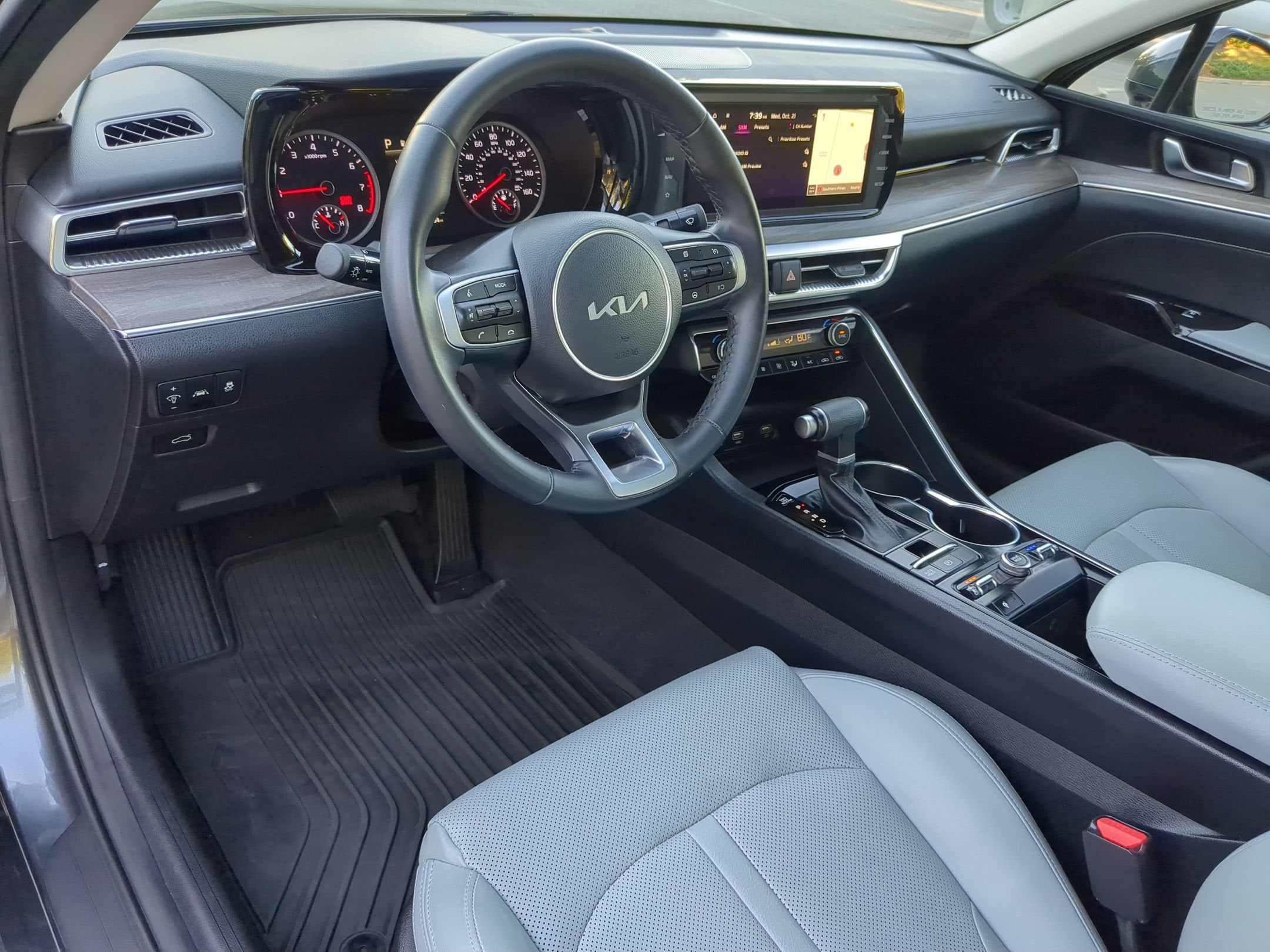 2023 Kia K5 EX