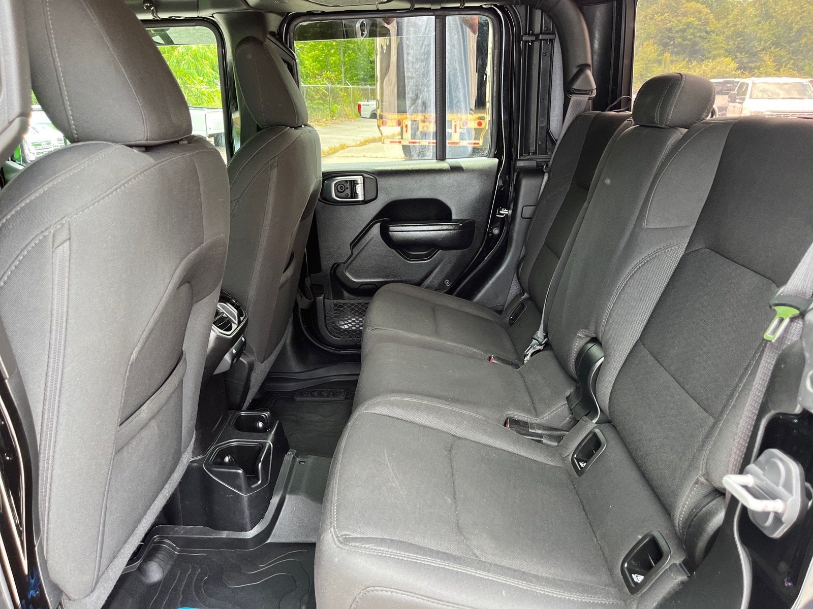2021 Jeep Gladiator Willys
