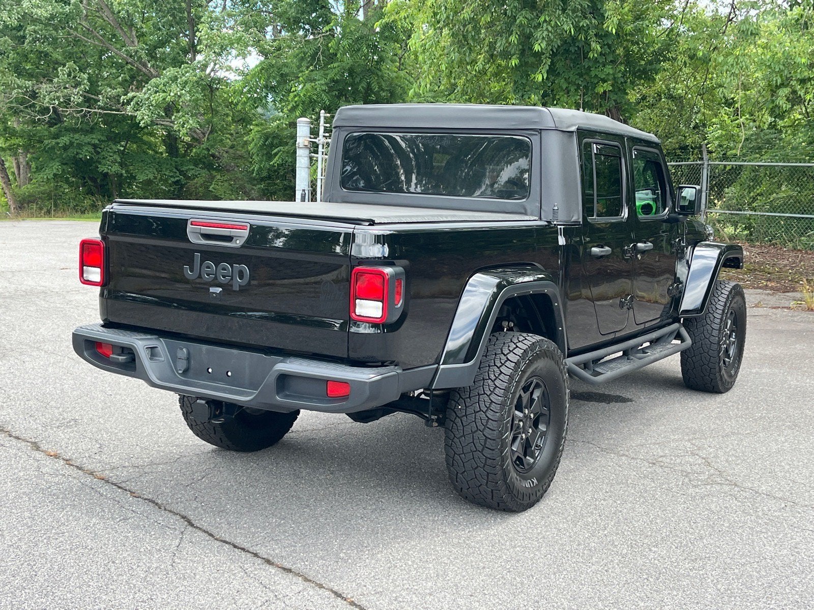 2021 Jeep Gladiator Willys