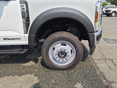 2026 Ford Super Duty F-450 DRW XL Reading Service Body