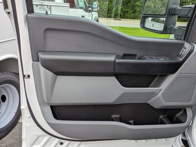 2025 Ford Super Duty F-450 DRW XL