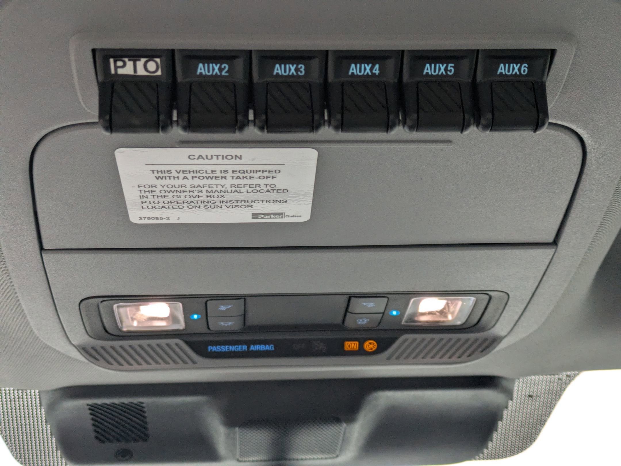 2025 Ford Super Duty F-600 DRW XL