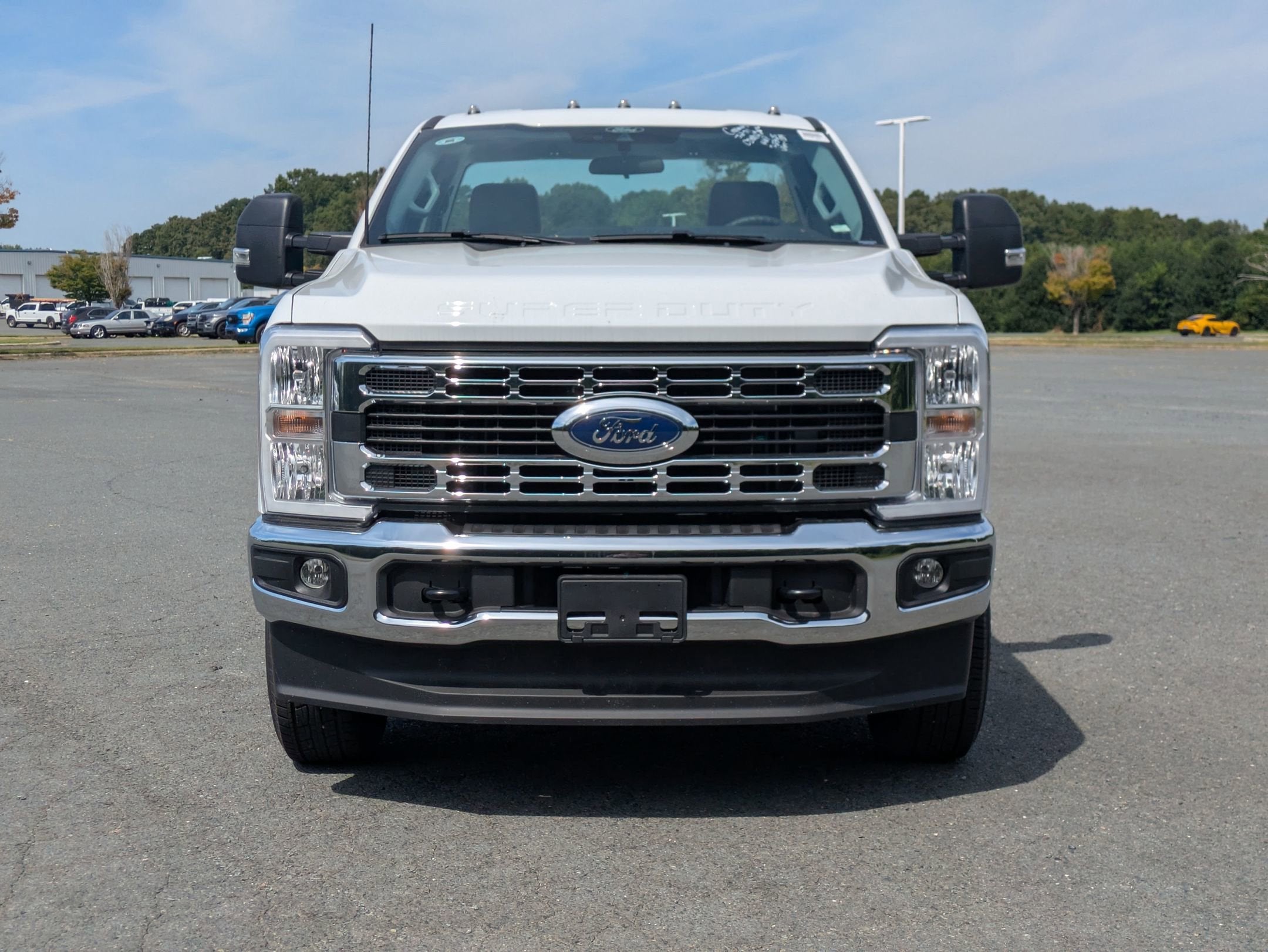 2025 Ford Super Duty F-350 SRW XL