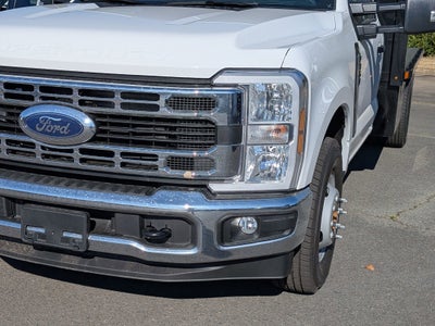 2026 Ford Super Duty F-350 DRW XL