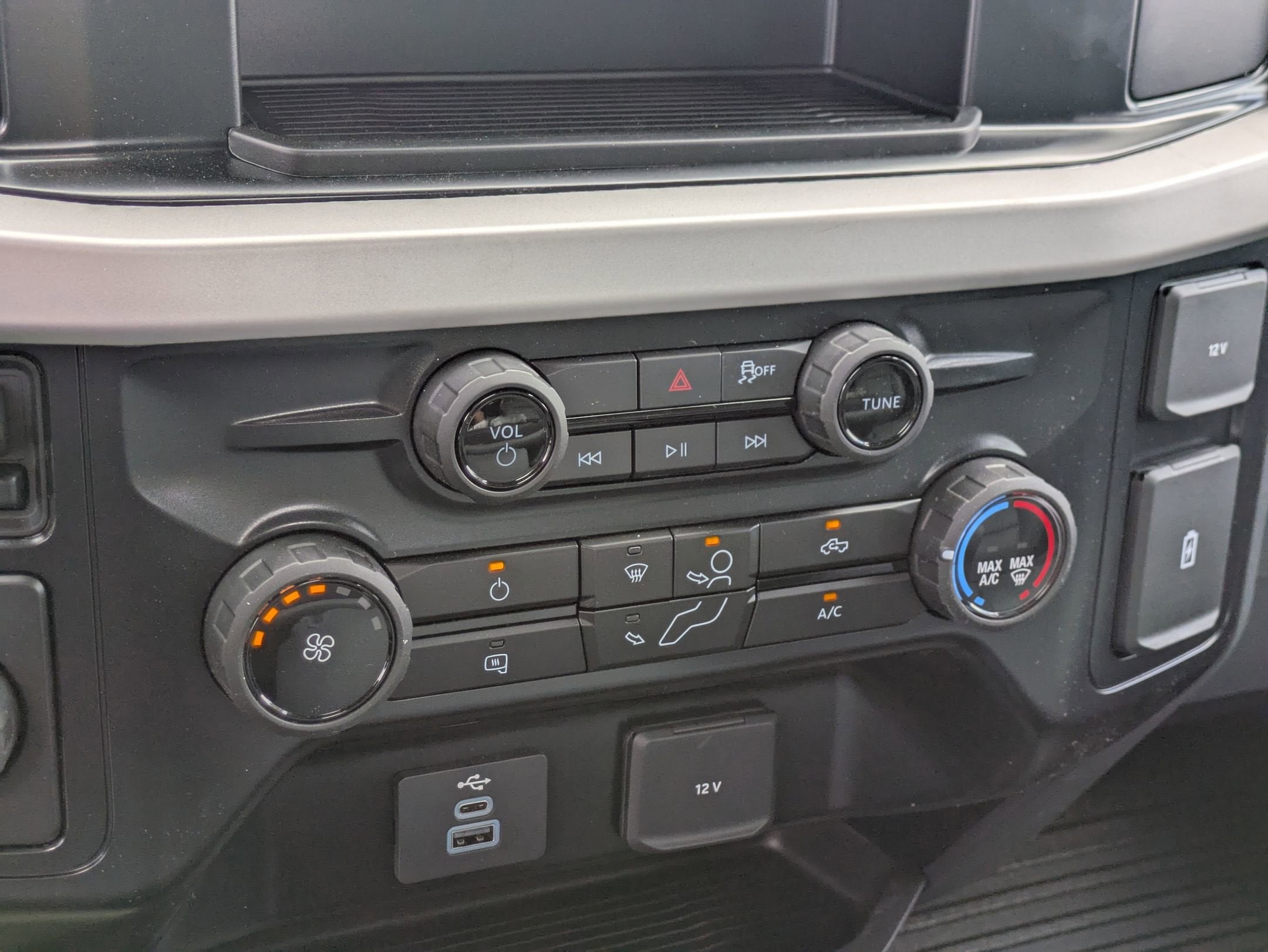 2025 Ford Super Duty F-350 DRW XL