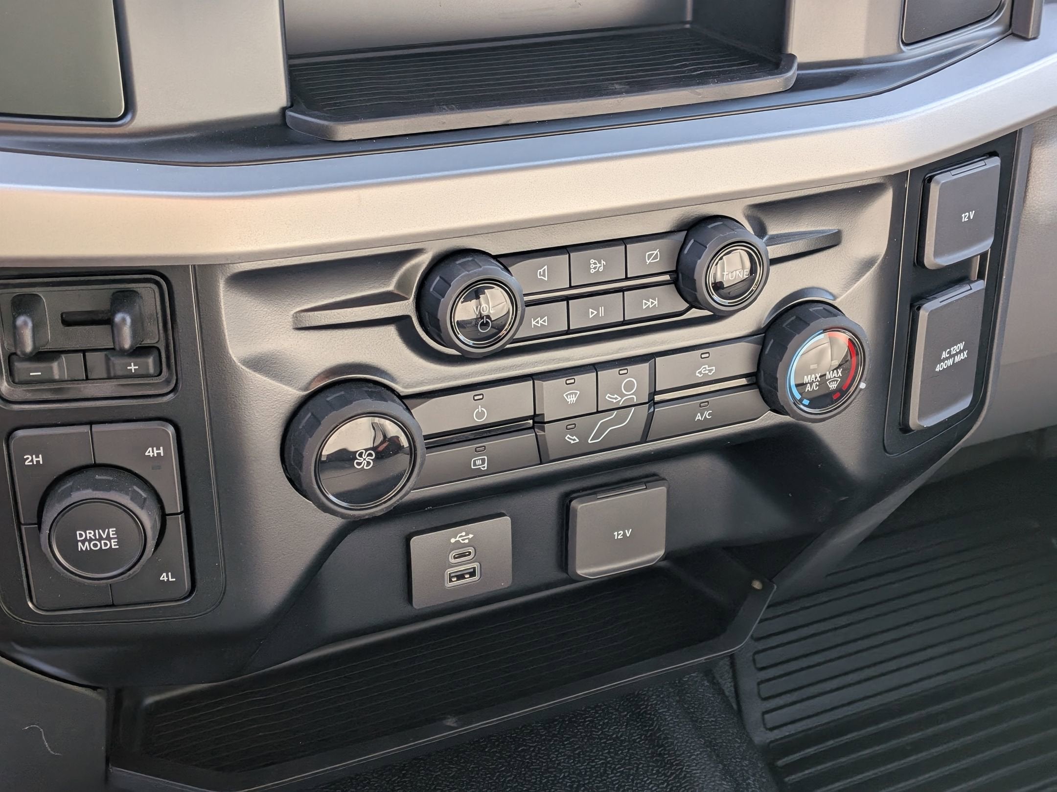 2024 Ford Super Duty F-550 DRW XL 11FT Dump Body