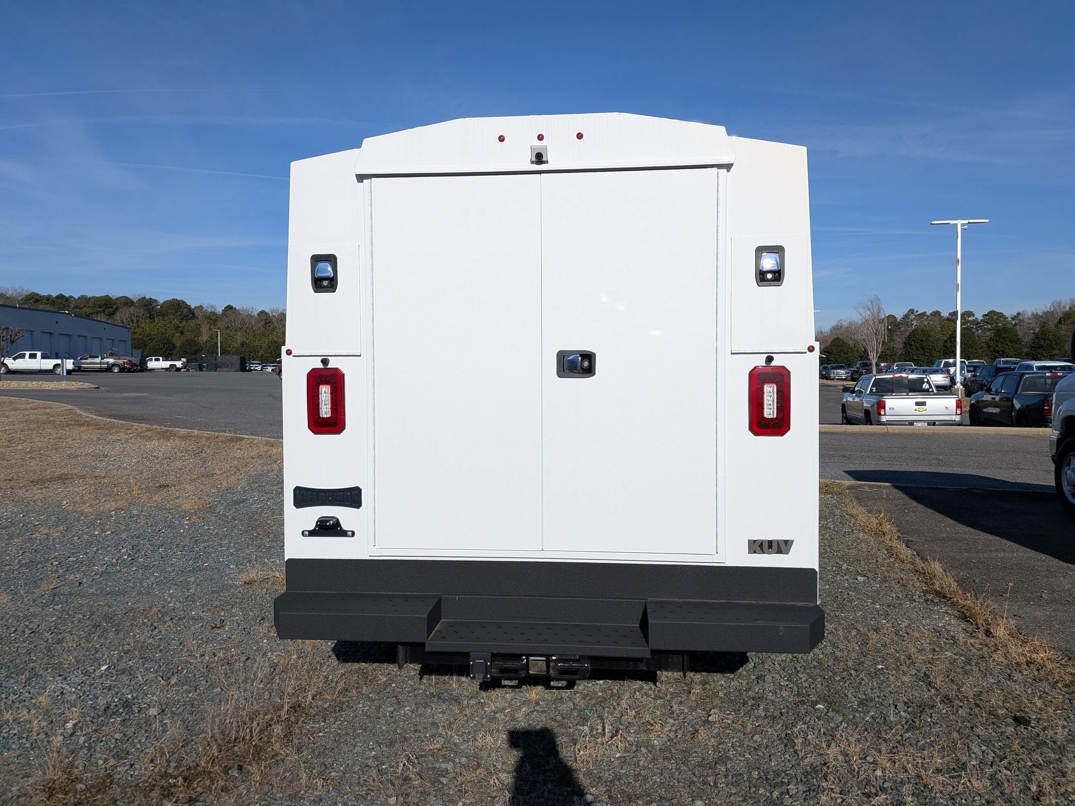 2026 Ford E-Series Cutaway Base