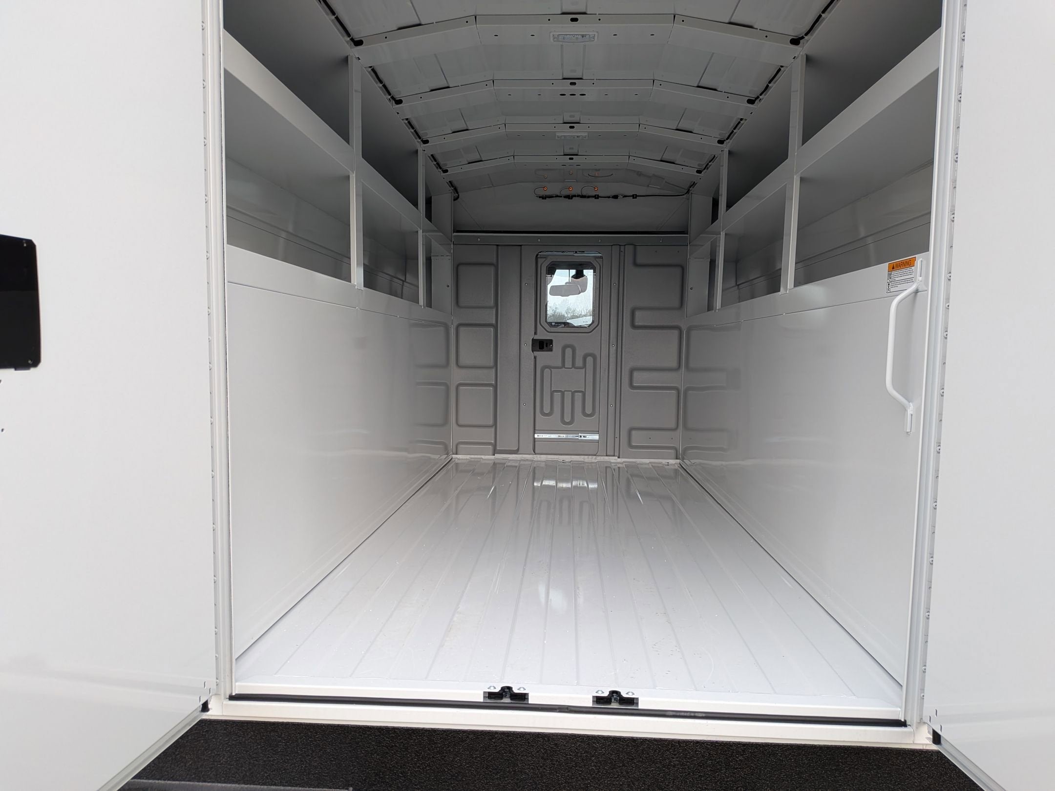 2026 Ford E-Series Cutaway Base