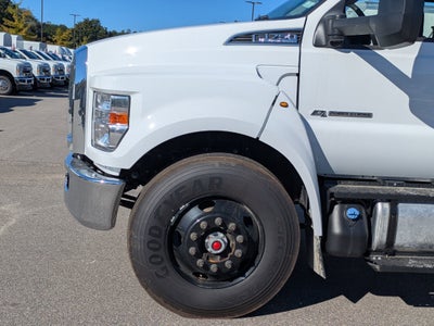 2026 Ford F-750SD Base