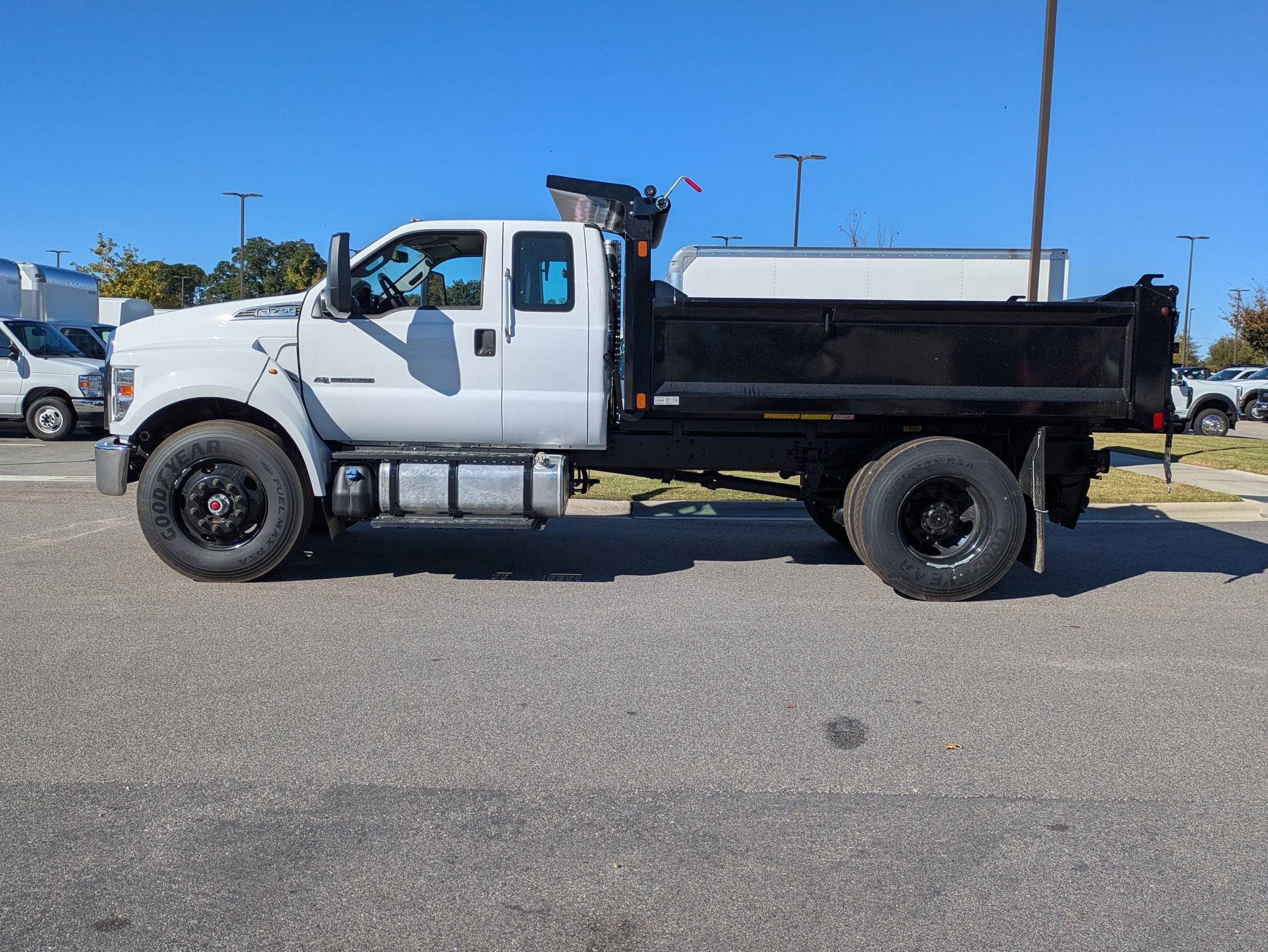 2026 Ford F-750SD Base