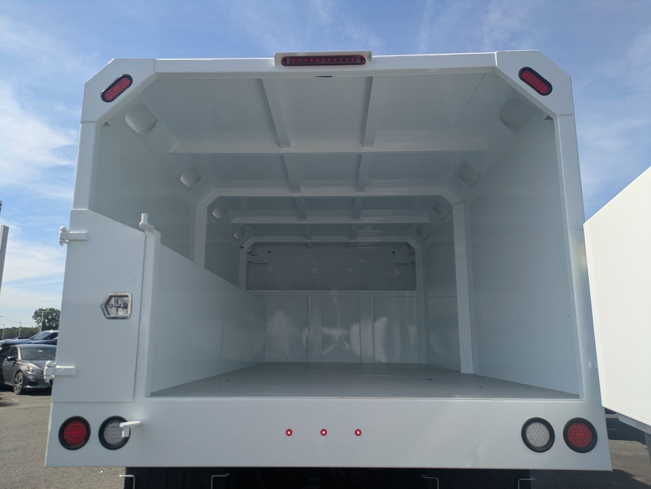 2026 Ford F-750SD Base