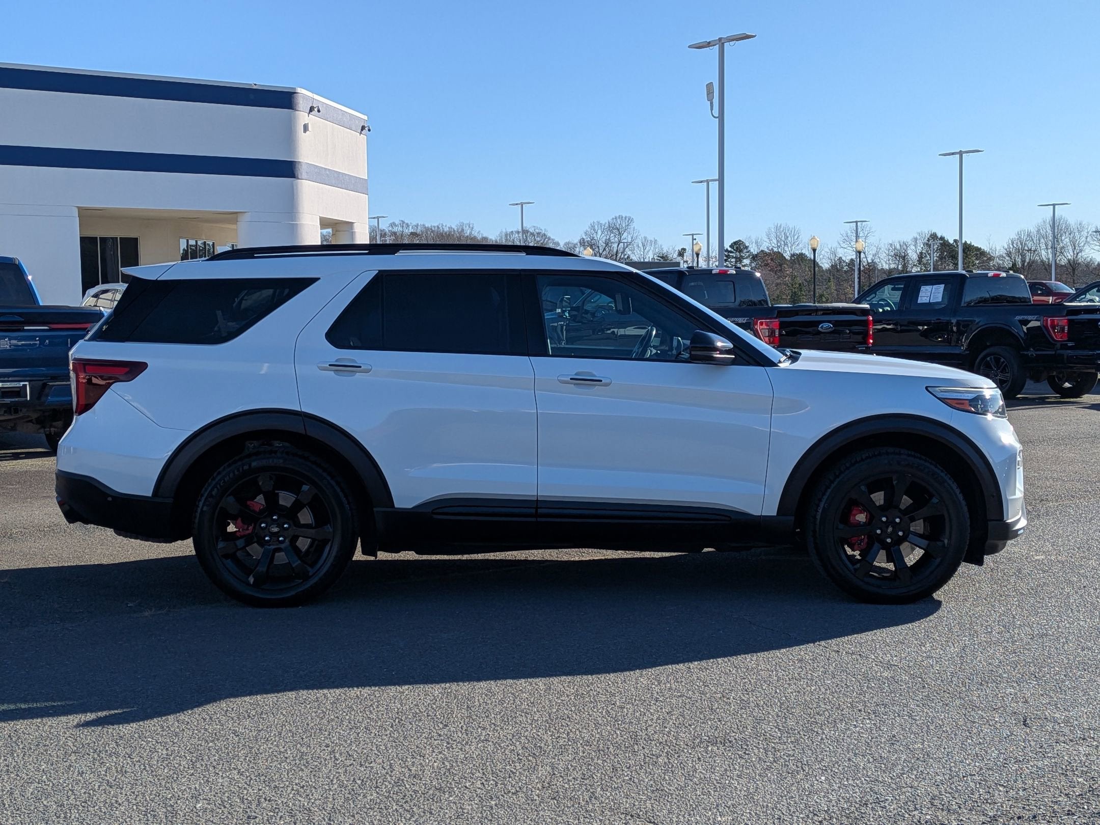 2020 Ford Explorer ST
