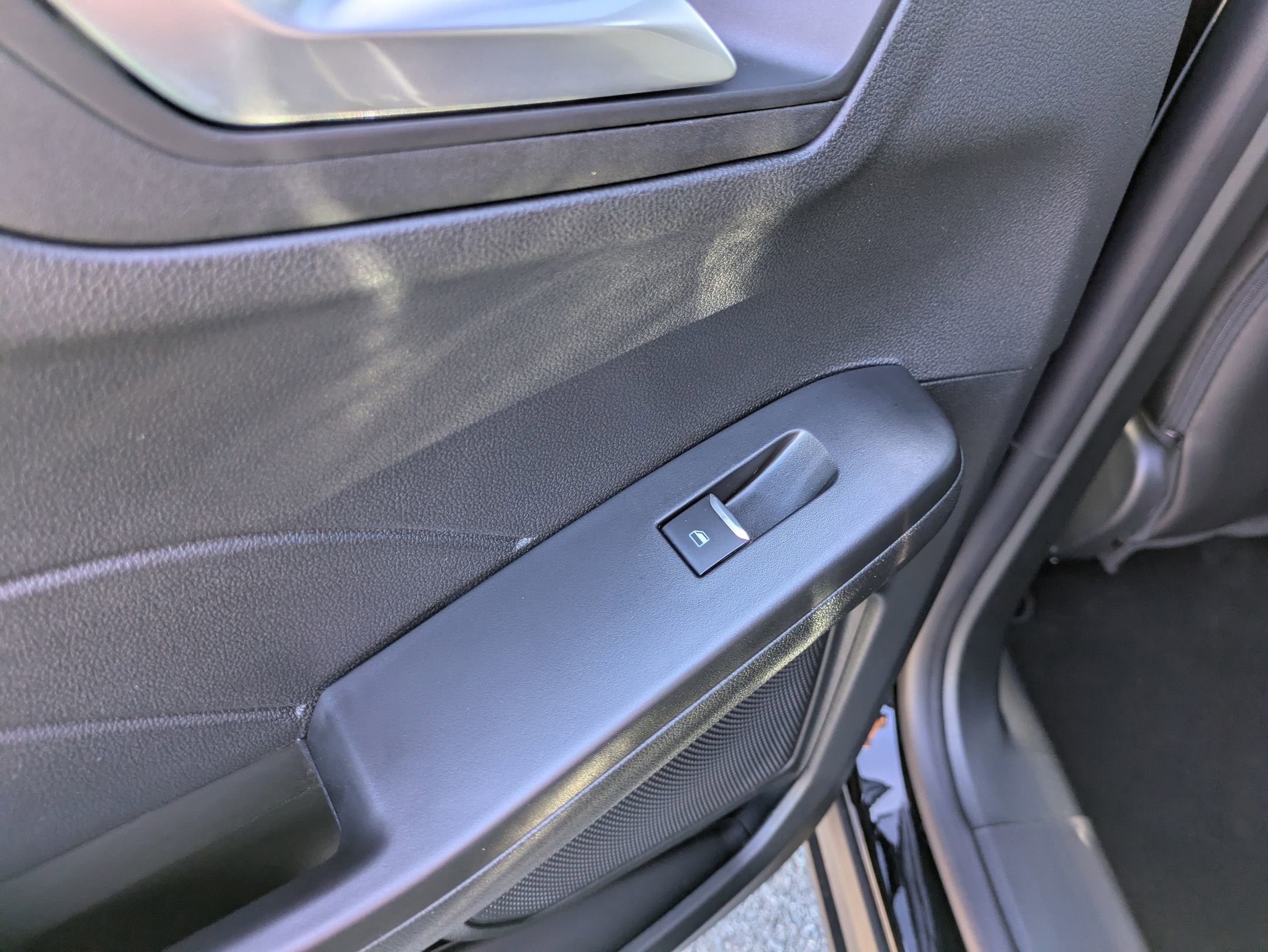 2025 Ford Escape ST-Line - Crossroads Courtesy Demo