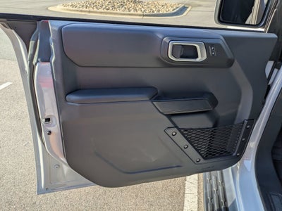 2026 Ford Bronco Outer Banks Custom Wheels / Lift