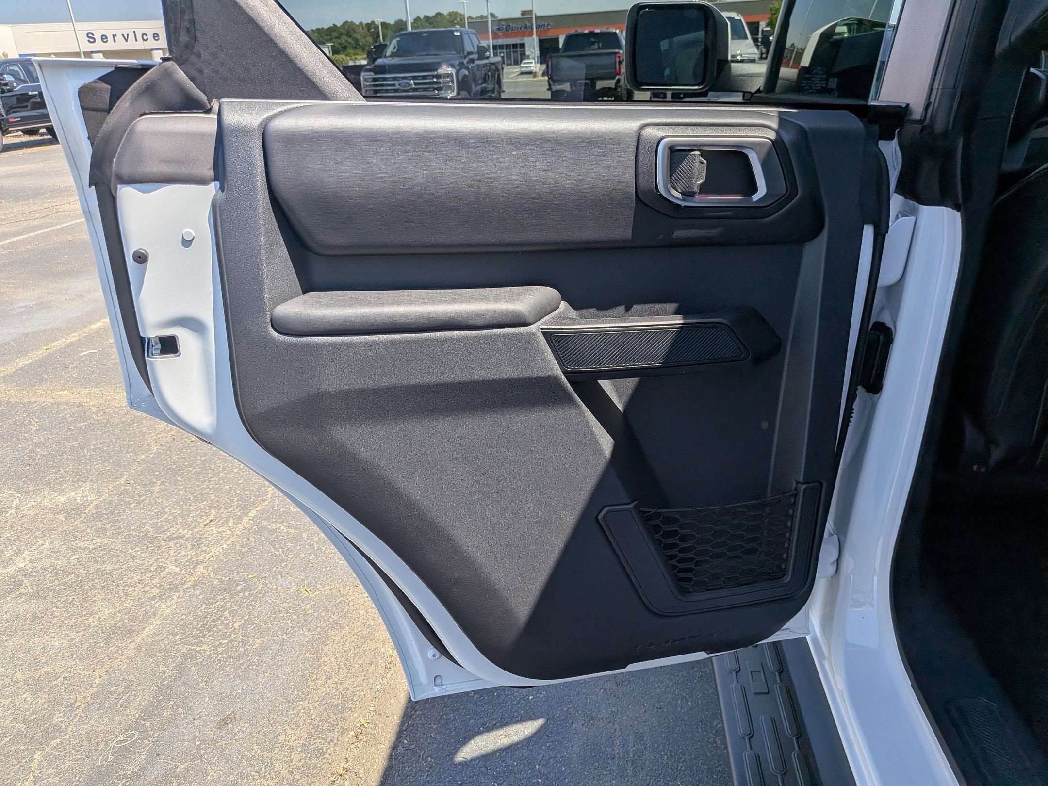 2026 Ford Bronco Outer Banks Custom Wheels / Lift