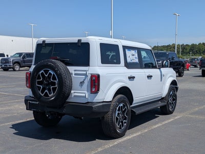2026 Ford Bronco Outer Banks Custom Wheels / Lift