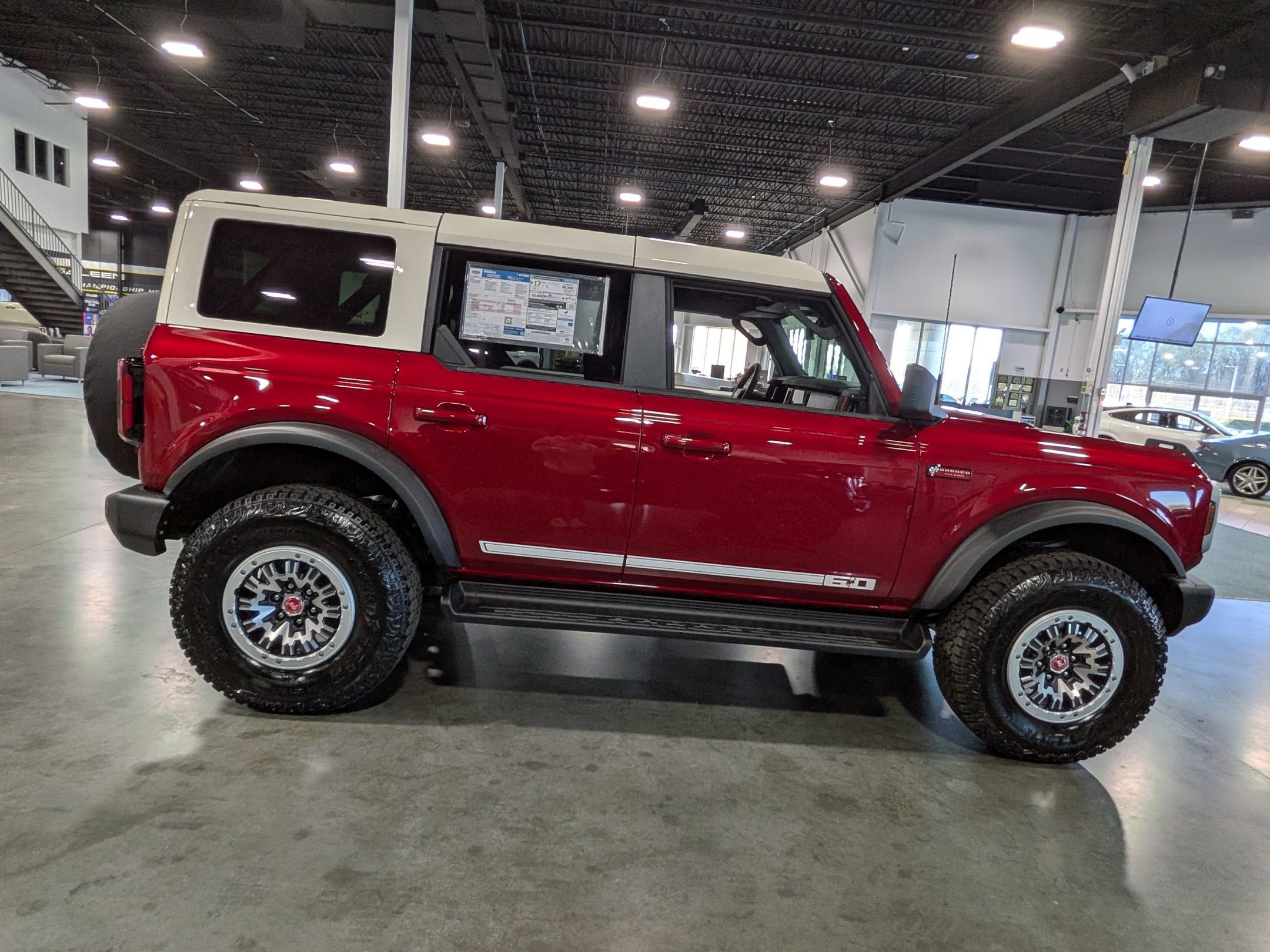 2026 Ford Bronco Outer Banks