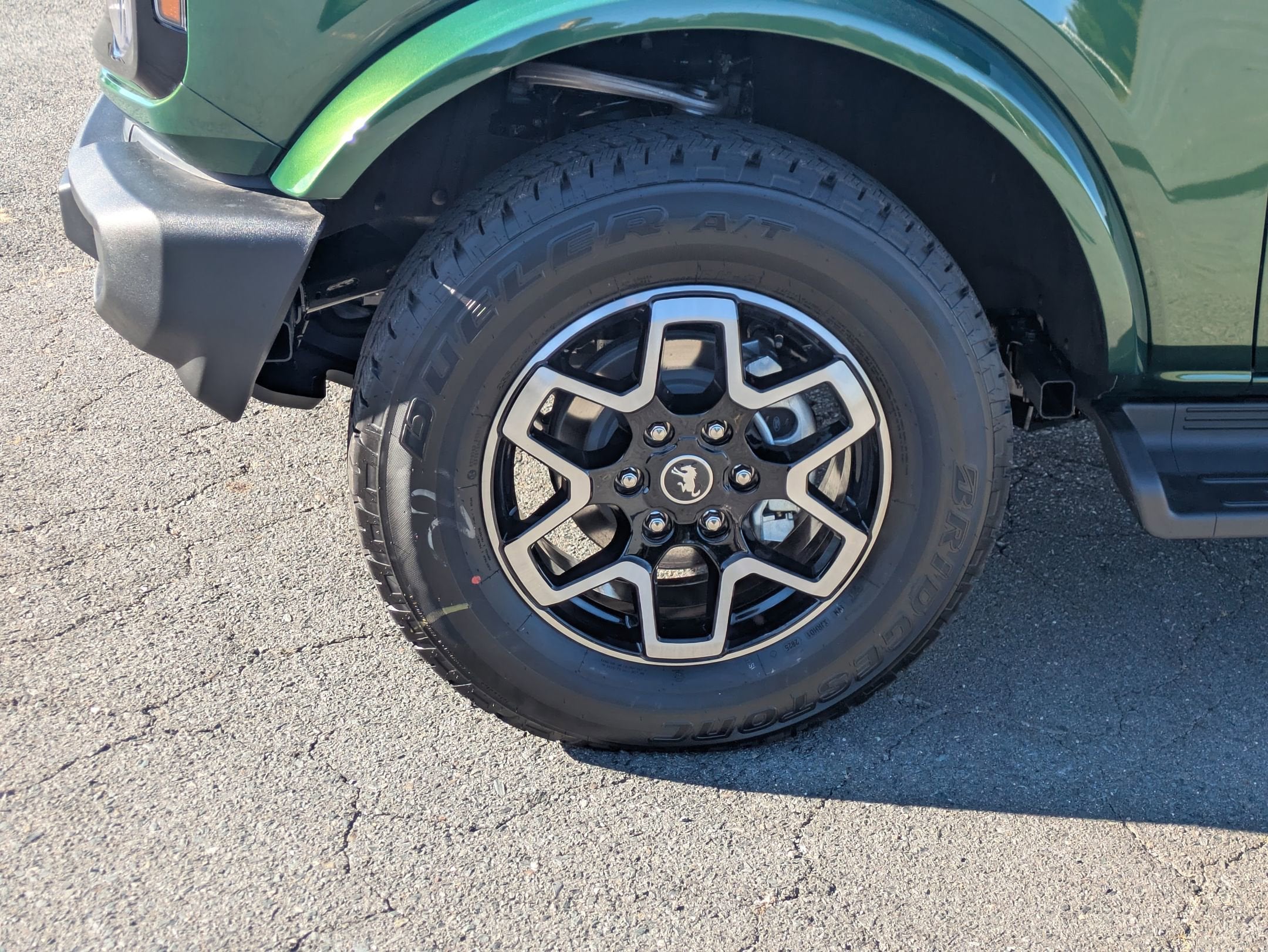 2025 Ford Bronco Outer Banks