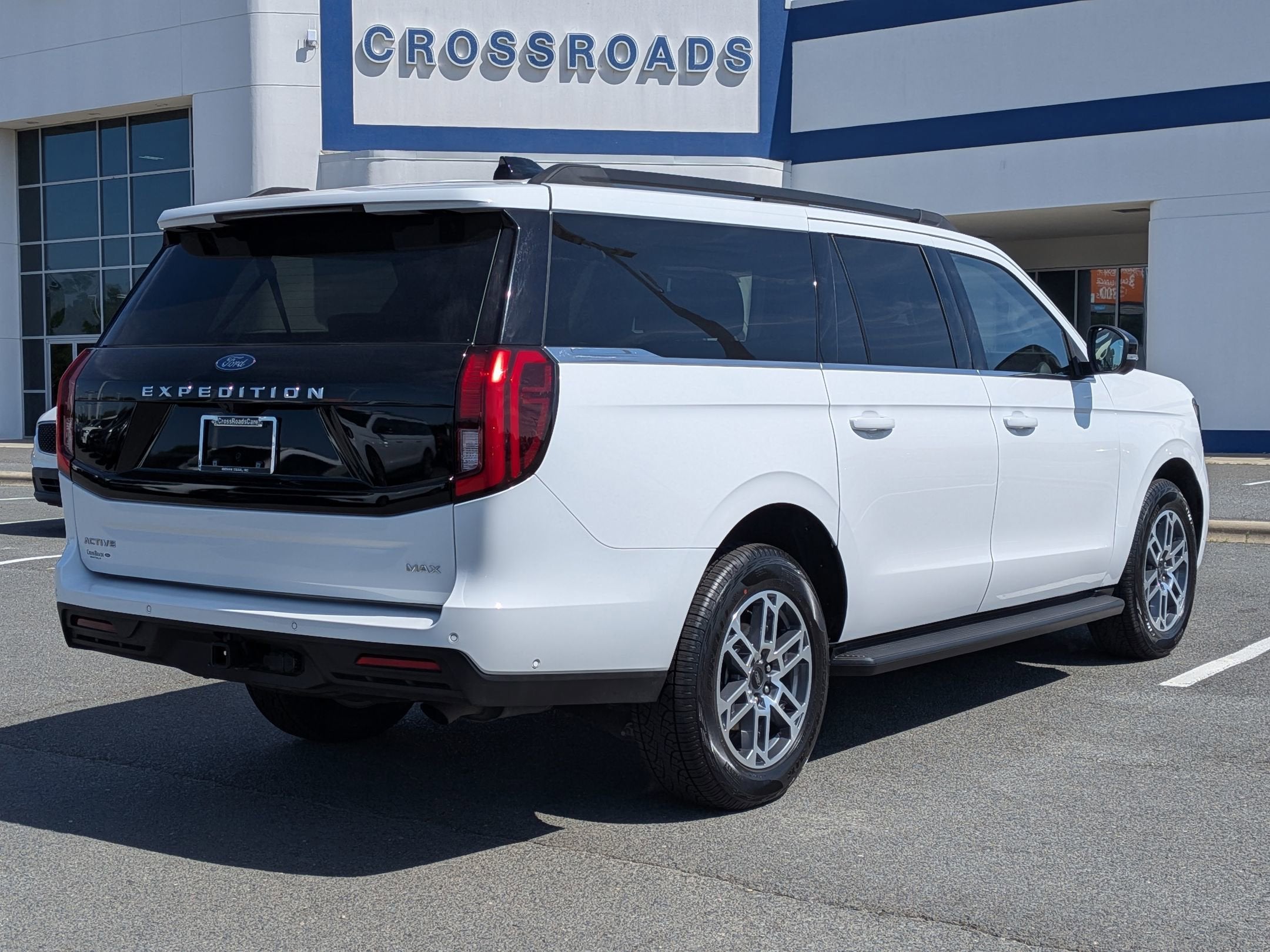 2025 Ford Expedition Max Active