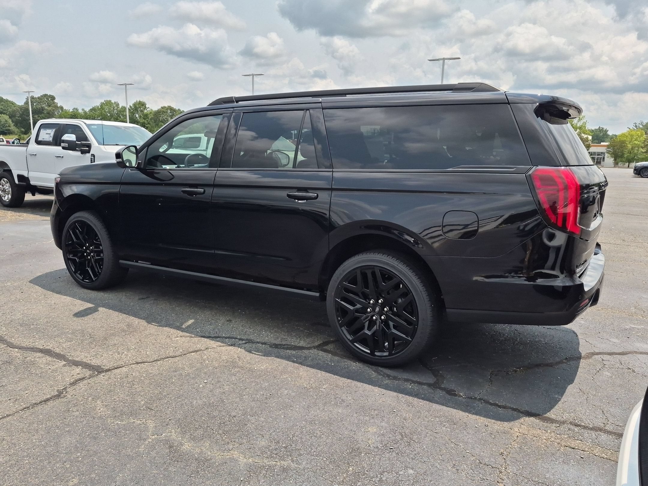 2027 Ford Expedition Max Platinum