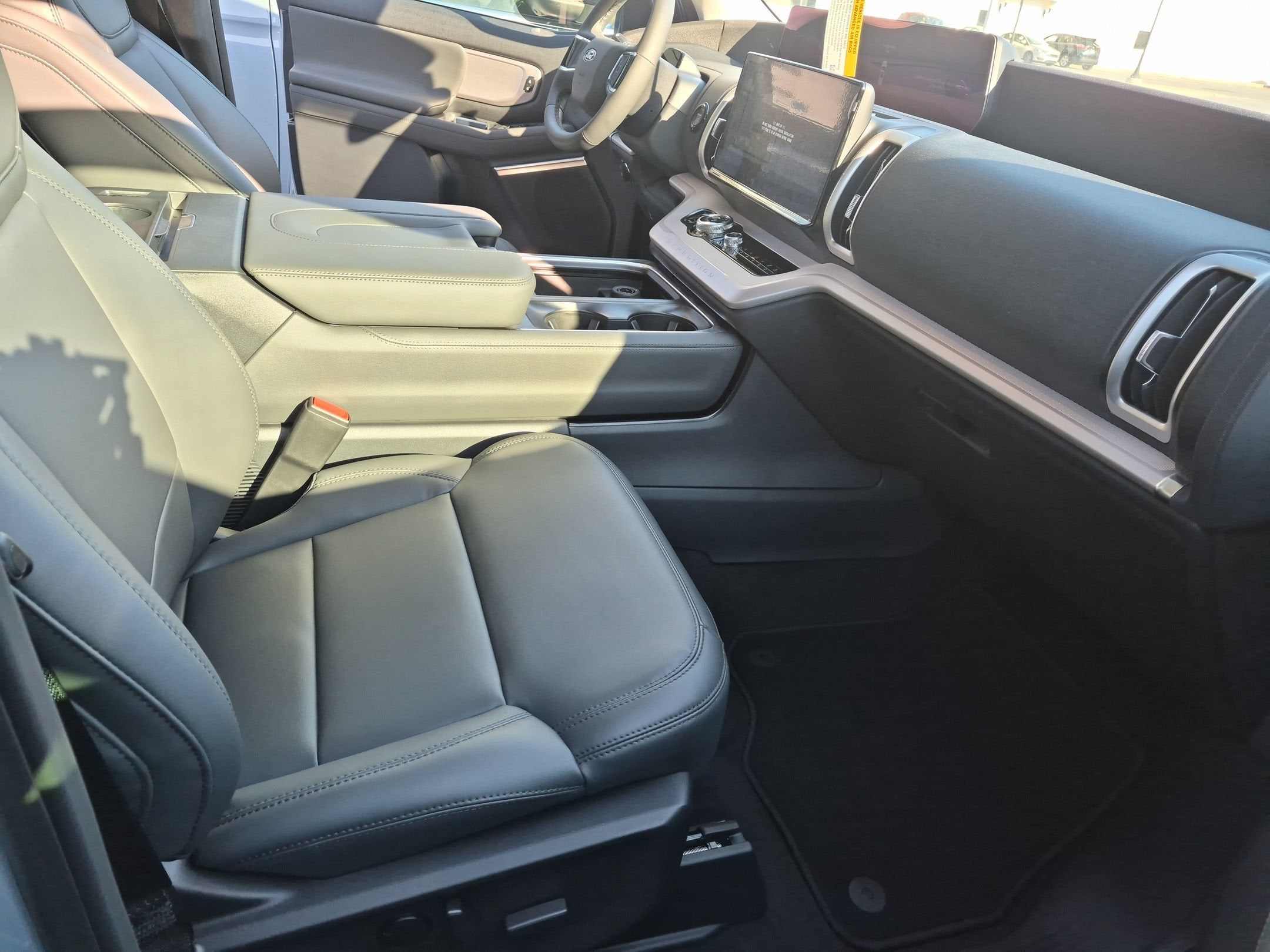 2027 Ford Expedition Active