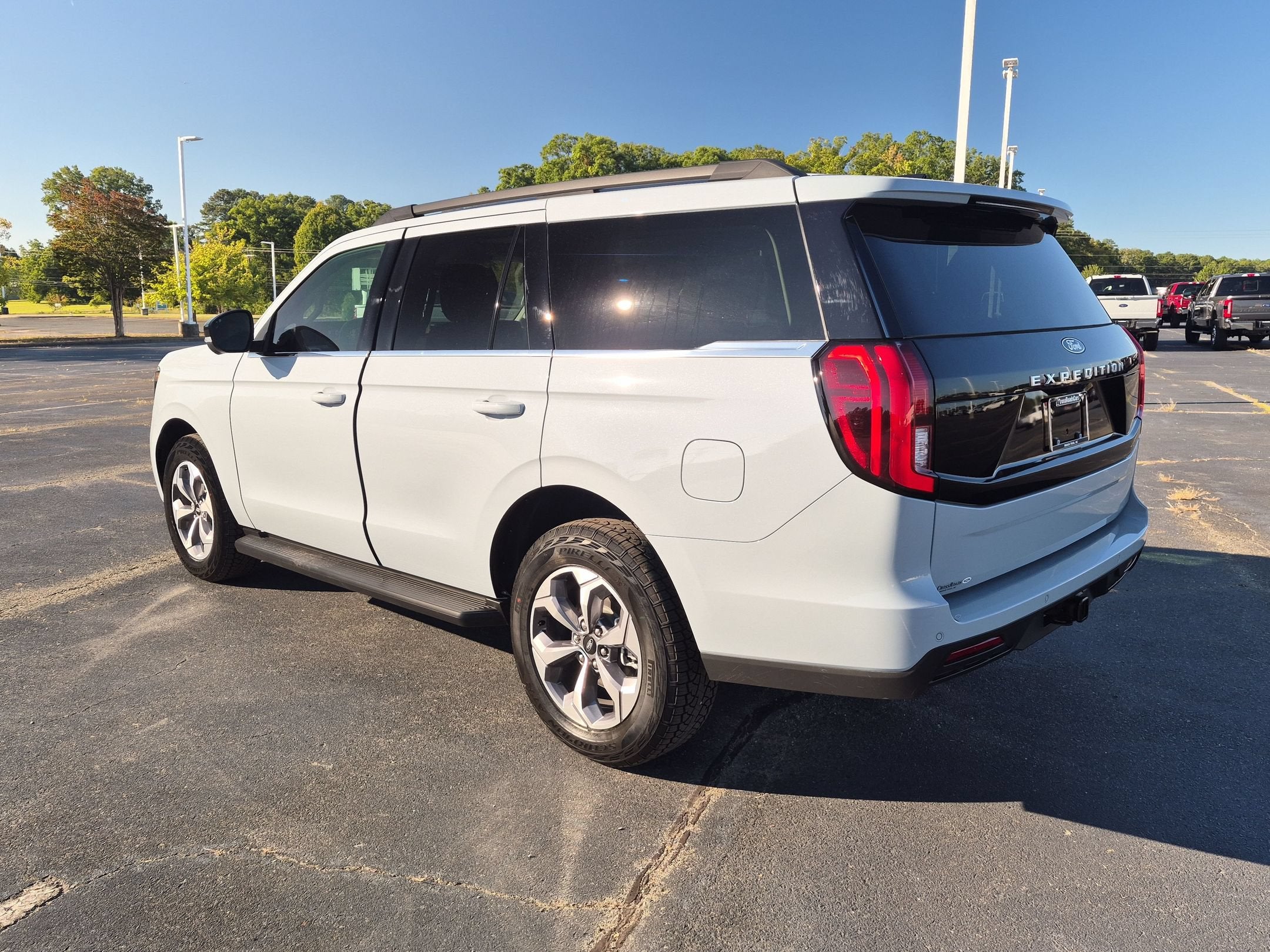 2027 Ford Expedition Active