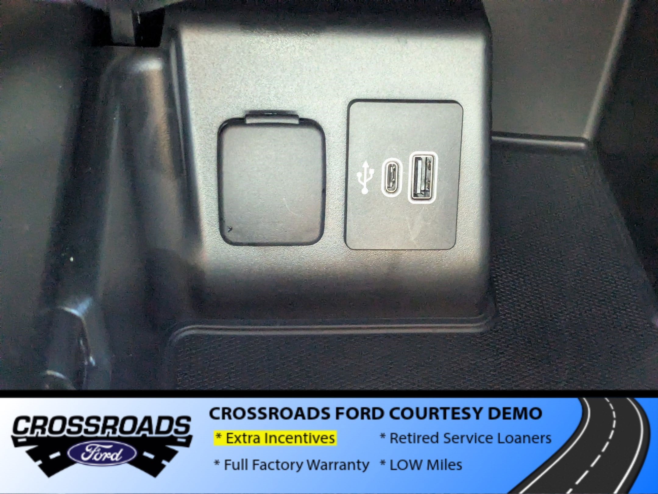 2025 Ford Explorer Active - Crossroads Courtesy Demo