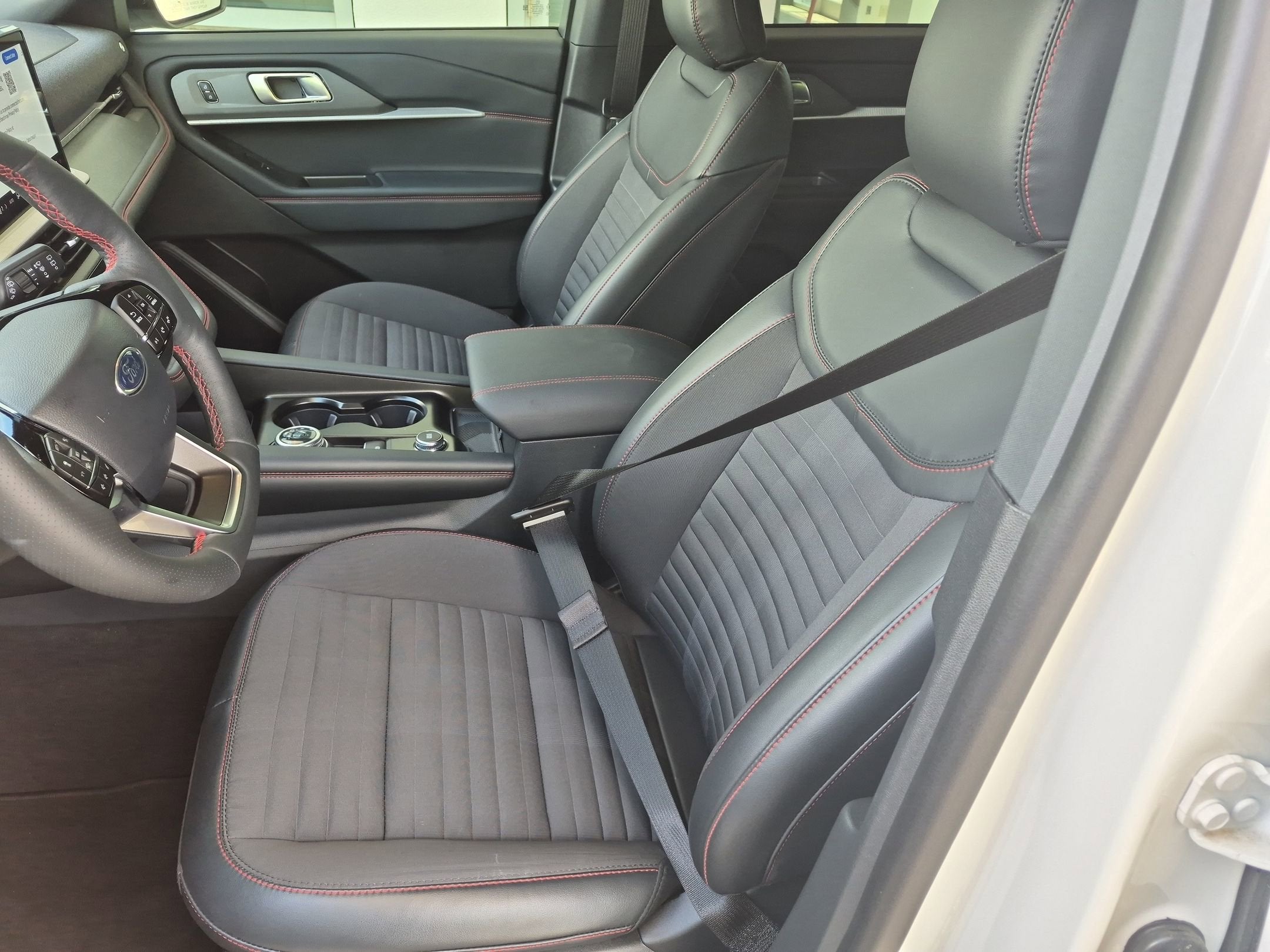 2026 Ford Explorer ST-Line - Crossroads Courtesy Demo
