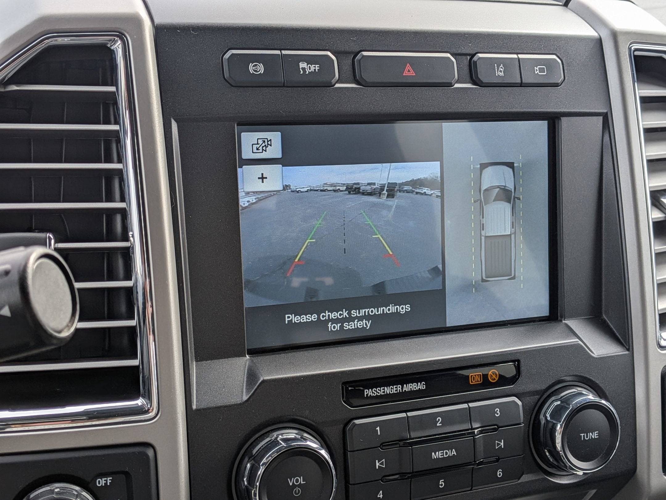 2017 Ford Super Duty F-250 SRW Lariat