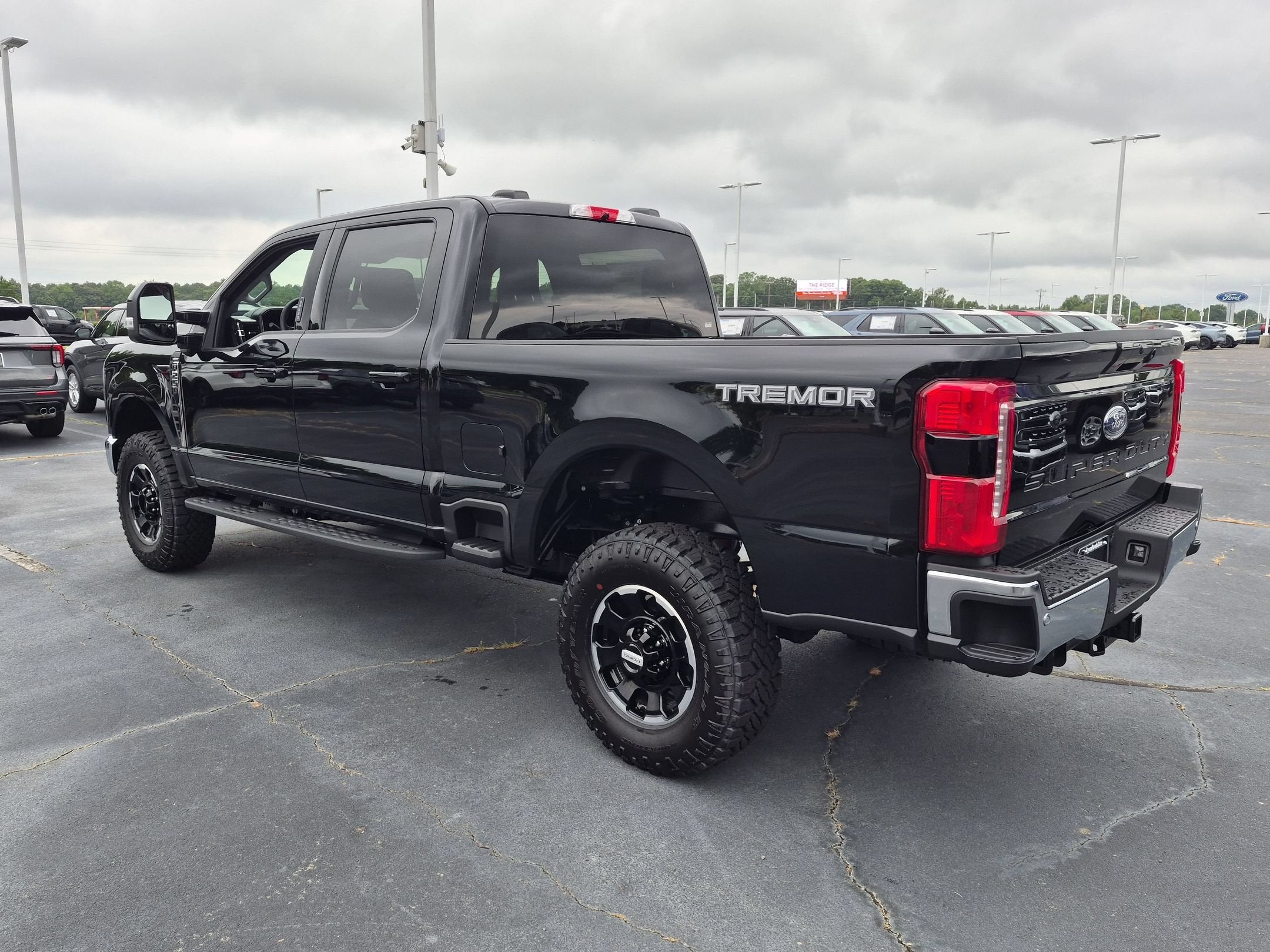 2026 Ford Super Duty F-250 SRW LARIAT