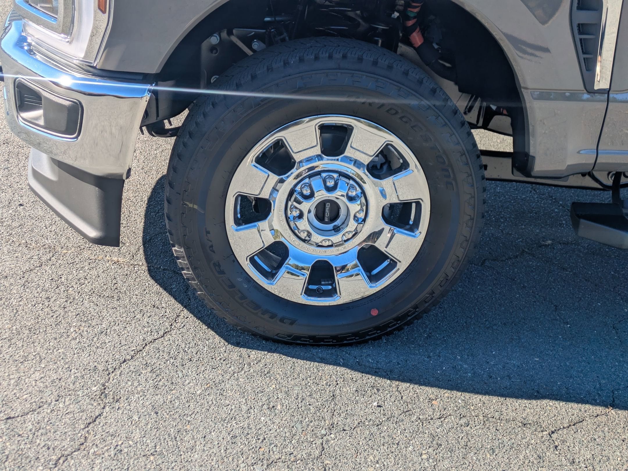 2026 Ford Super Duty F-250 SRW LARIAT