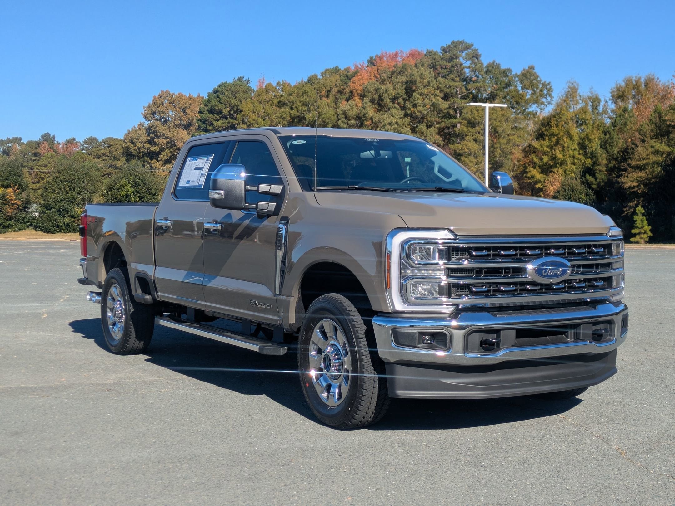 2026 Ford Super Duty F-250 SRW LARIAT