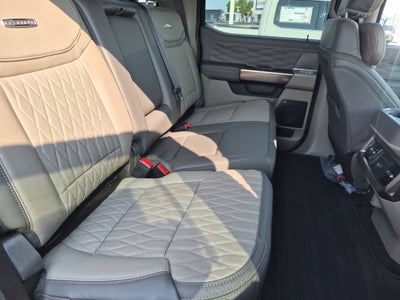 2026 Ford Super Duty F-350 SRW Platinum