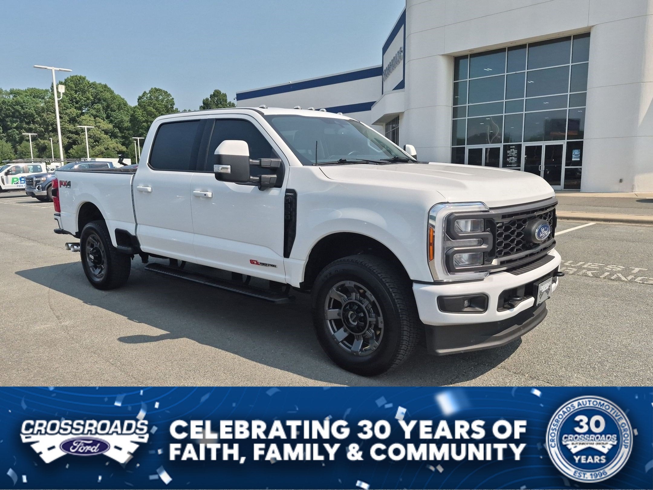 2023 Ford Super Duty F-350 SRW LARIAT