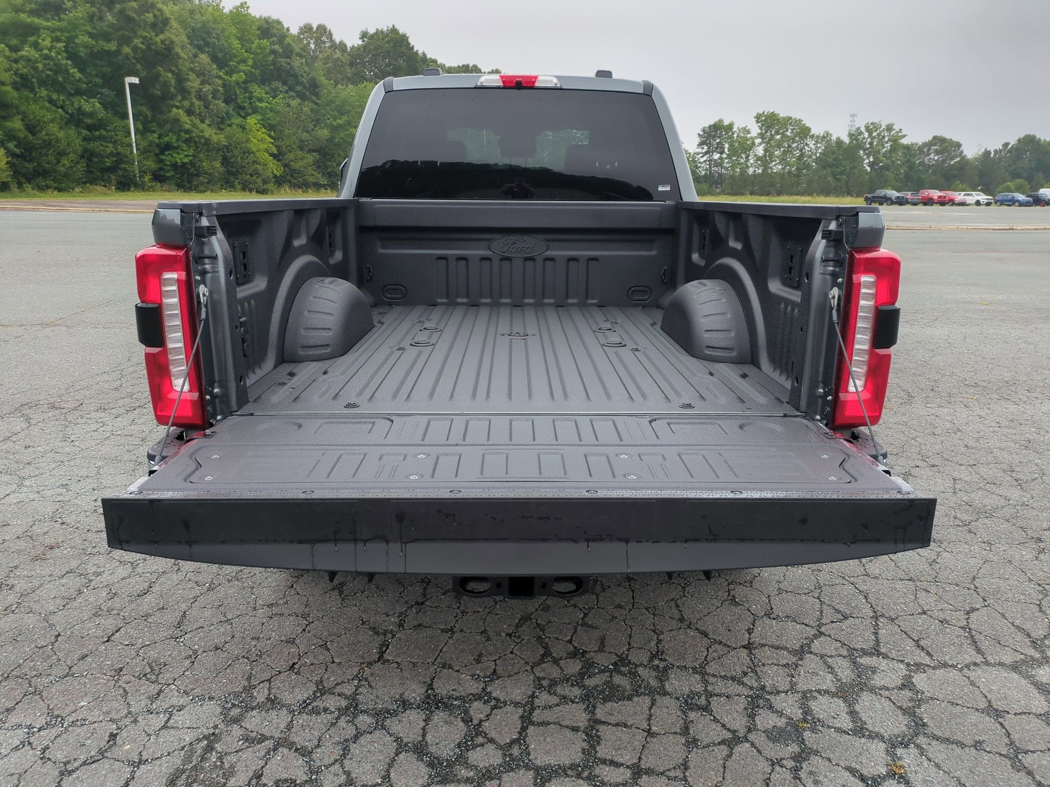 2026 Ford Super Duty F-350 SRW LARIAT