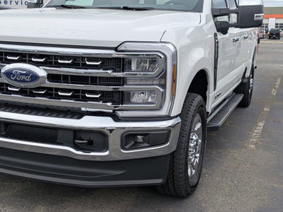 2026 Ford Super Duty F-350 SRW LARIAT