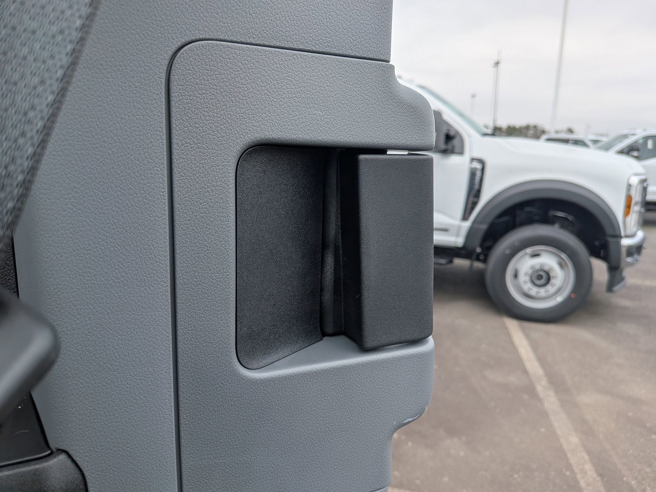 2026 Ford Super Duty F-350 DRW XL