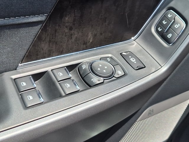 2026 Ford Super Duty F-350 DRW LARIAT