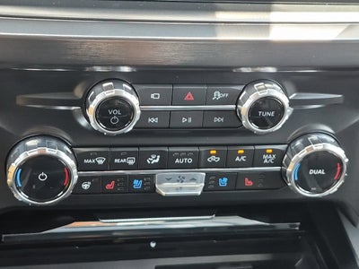 2026 Ford Super Duty F-350 DRW LARIAT