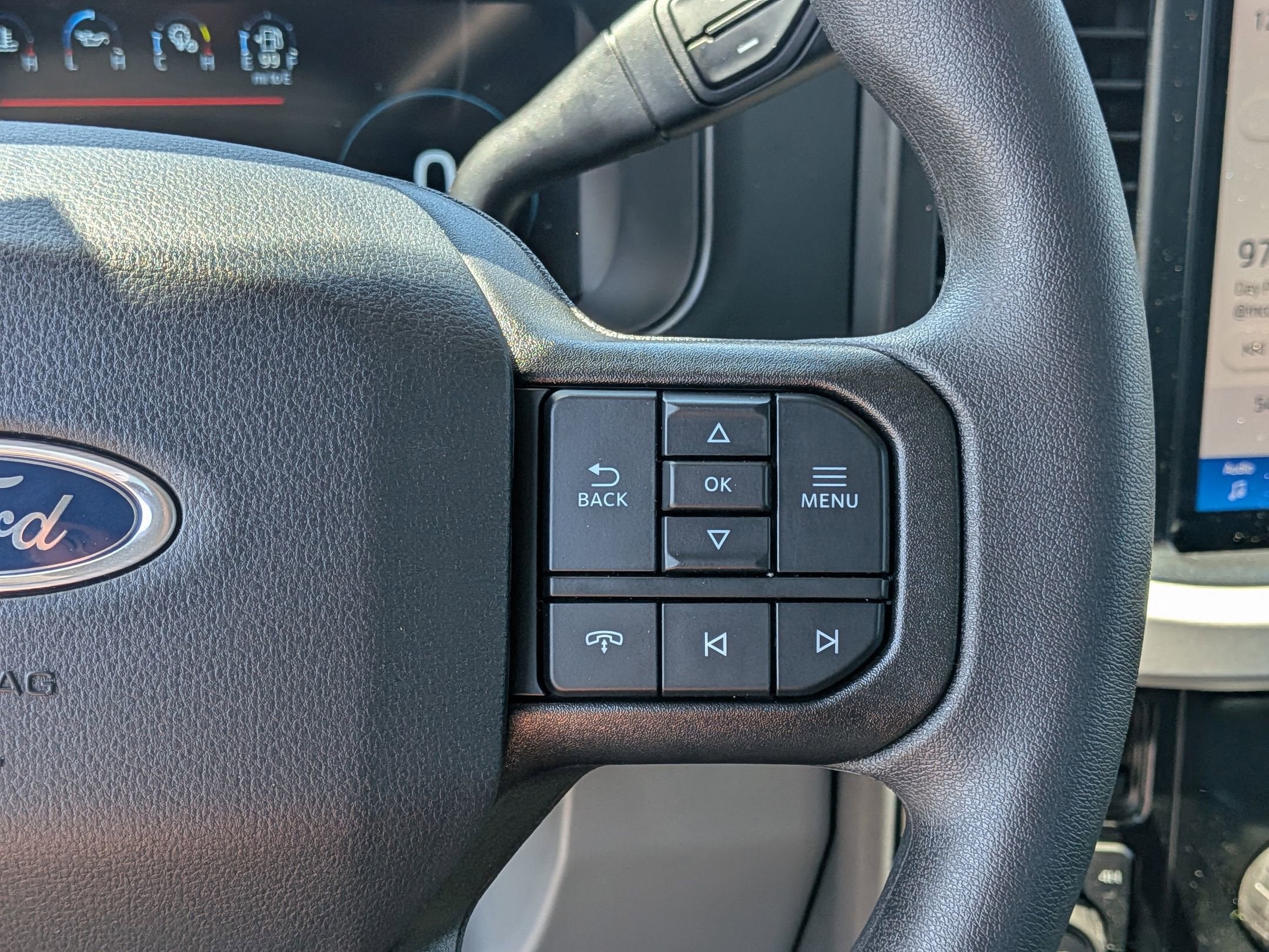 2026 Ford Super Duty F-350 DRW XLT