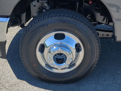 2026 Ford Super Duty F-350 DRW LARIAT