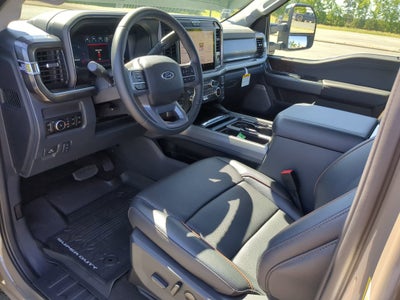 2026 Ford Super Duty F-350 DRW LARIAT