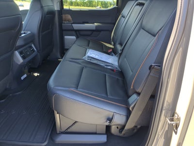 2026 Ford Super Duty F-350 DRW LARIAT