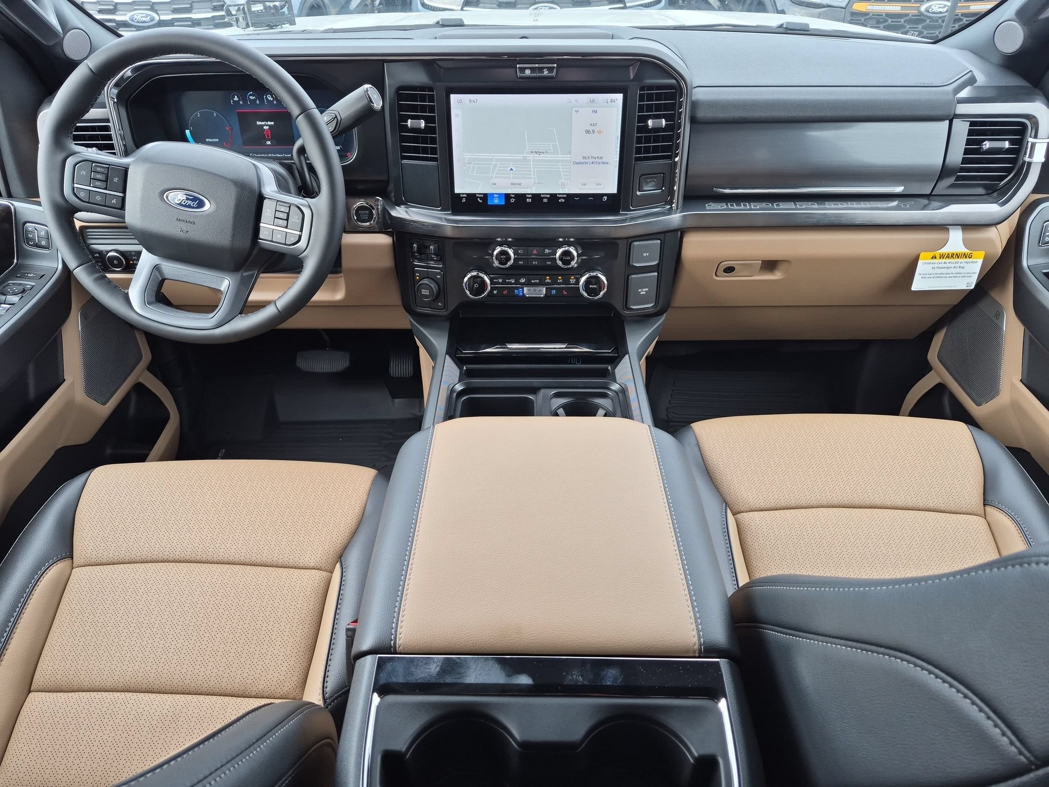 2026 Ford Super Duty F-350 DRW LARIAT