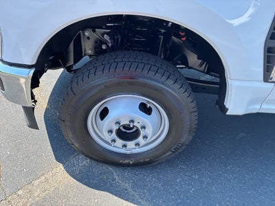 2026 Ford Super Duty F-350 DRW XL