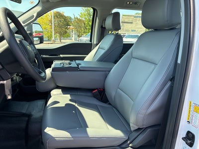 2026 Ford Super Duty F-350 DRW XL