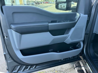 2026 Ford Super Duty F-450 DRW XLT